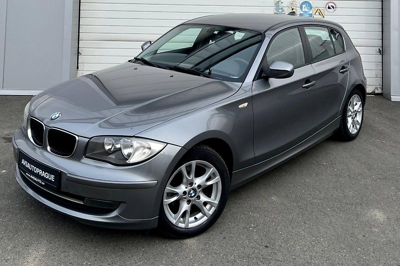 BMW Řada 1 (2010) (E87) LCI SPORTOVNÍ HATCHBACK - fotka 3 z 24