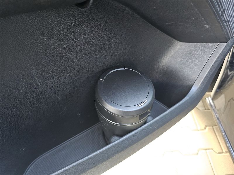 Volkswagen Multivan 2,0 TDi 110 KW Bully 7 míst TZ - fotka 42 z 52
