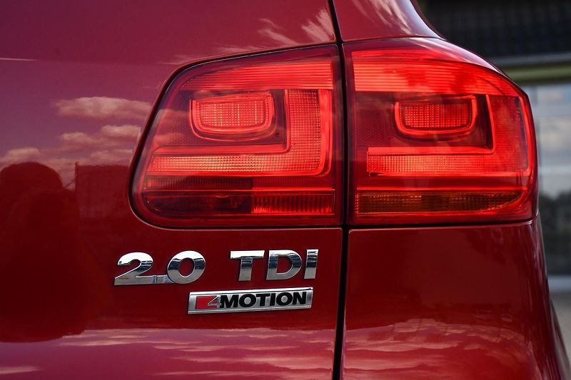 Volkswagen Tiguan 2.0TDi 110kW TAŽNÉ DSG 4MOTION - fotka 47 z 47