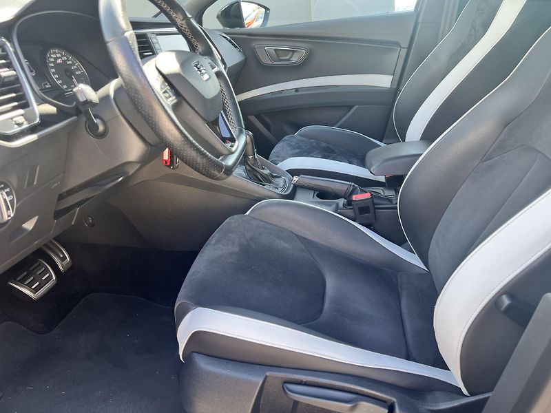 Seat Leon Cupra 280 2.0TSi DSG KŮŽE ALU - fotka 11 z 55