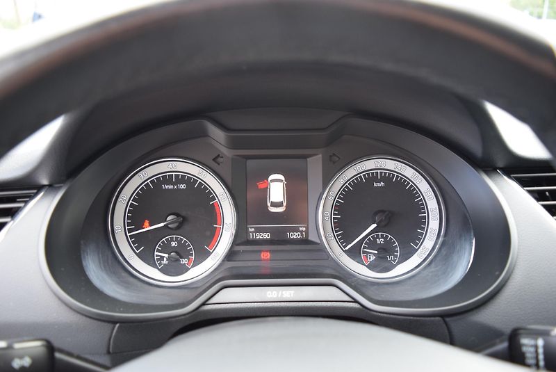 Škoda Octavia (2019) 1.5TSI 110kw AMBITION NAVI TAŽ - fotka 31 z 50