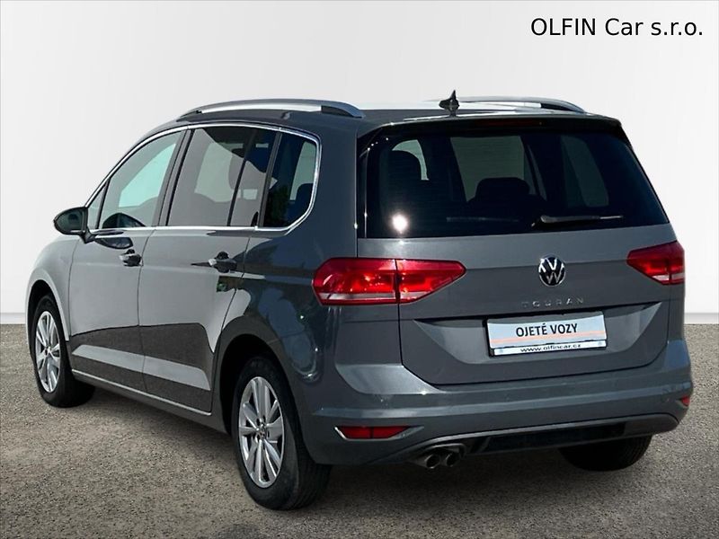 Volkswagen Touran 2,0 TDi 110kW 7DSG HIGHLINE  R - fotka 9 z 25