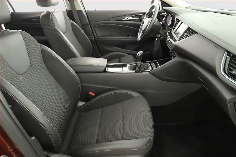 Opel Insignia (2019) 2.0 CDTI, Serv.kniha, Kůže - fotka 9 z 14