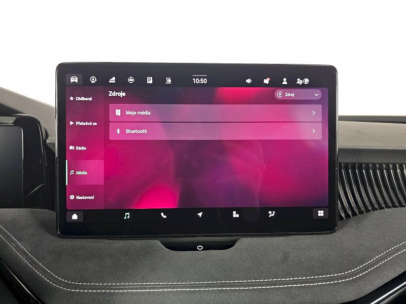 Škoda Superb (2025) 2.0TSI 195kW 4X4 Sportline TAŽ - fotka 21 z 35