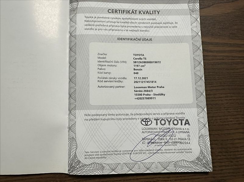 Toyota Corolla 1,2 Turbo 115PS  TS Comfort - fotka 50 z 53