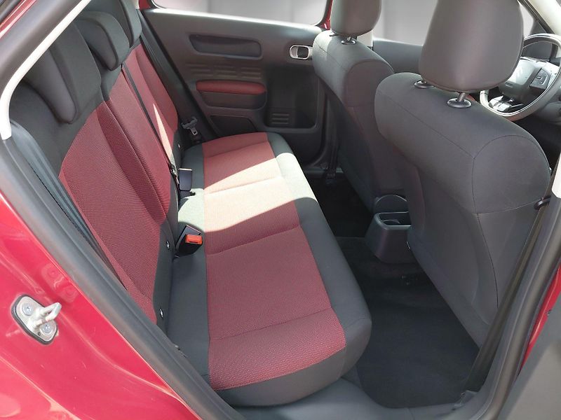 Citroën C4 Cactus (2017) 1,2 PT 60 kW Feel Edition - fotka 20 z 24