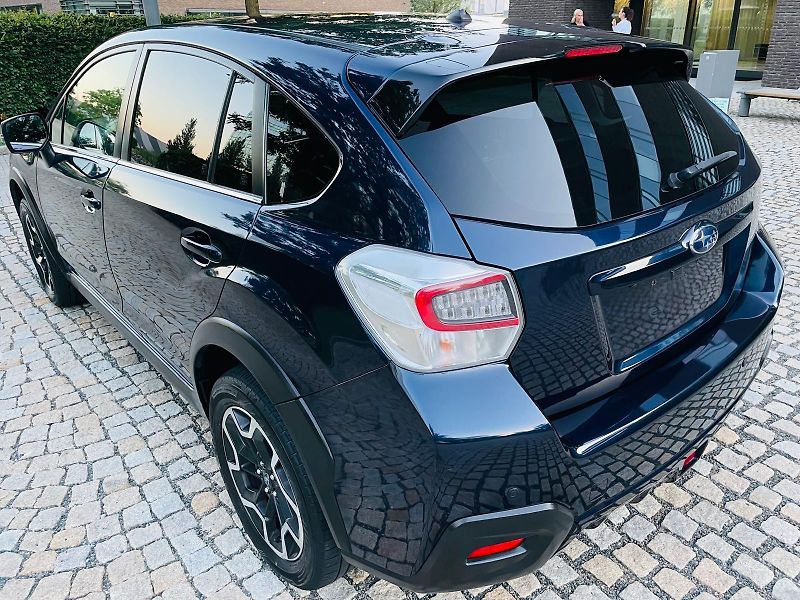 Subaru XV 2.0i AUT KAMERA SERVISKA TAŽNÉ - fotka 16 z 45