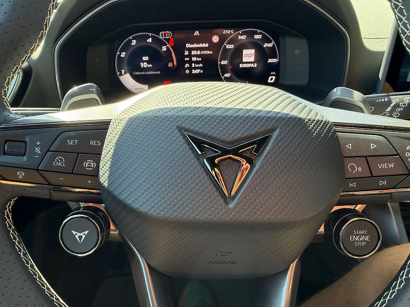 Cupra Formentor (2026) 2.0TDI TRIBE 150k DSG ZÁRUKA 5 - fotka 38 z 46