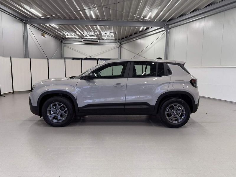 Jeep Avenger (2025) Longitude 1.2 Turbo 100k MT6 - fotka 2 z 23