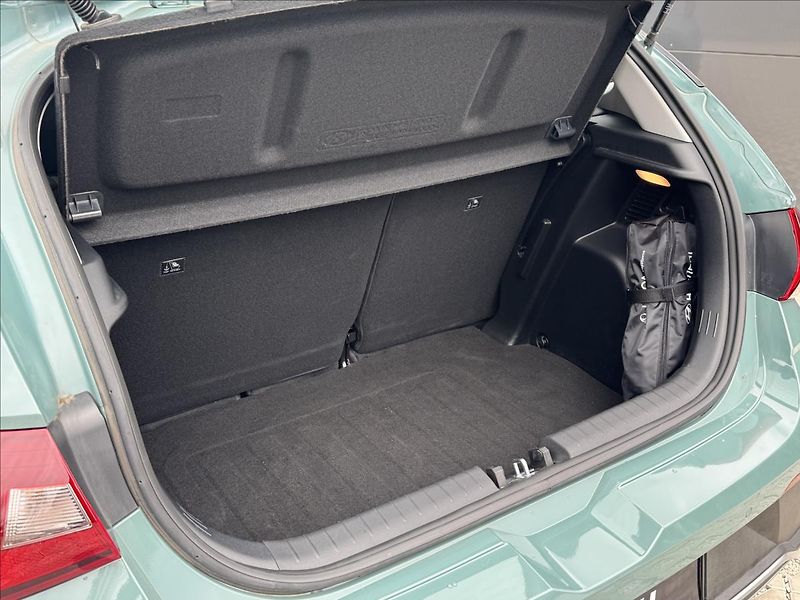 Hyundai i20 1,2 i WAVE ZÁRUKA ČR DPH - fotka 14 z 28