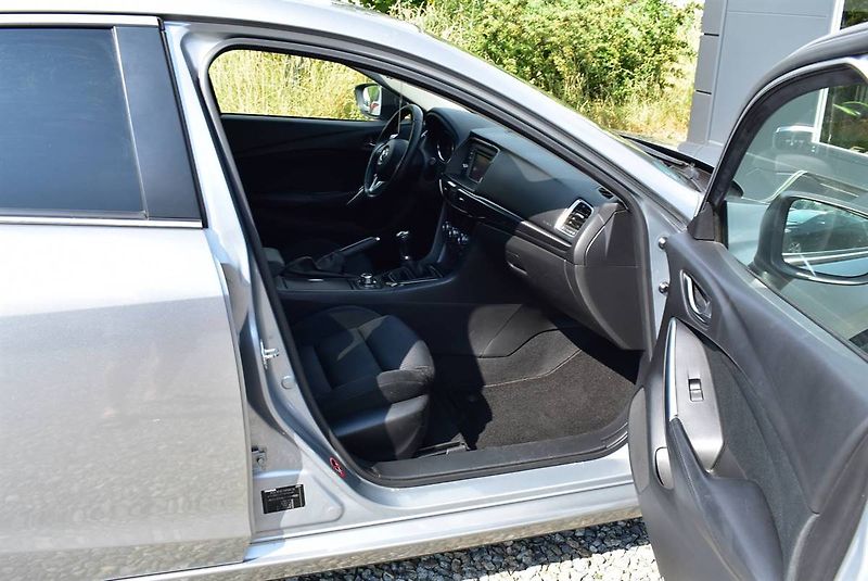 Mazda 6 2,0 16V ATTRACTION.1M,SERVIS - fotka 14 z 18