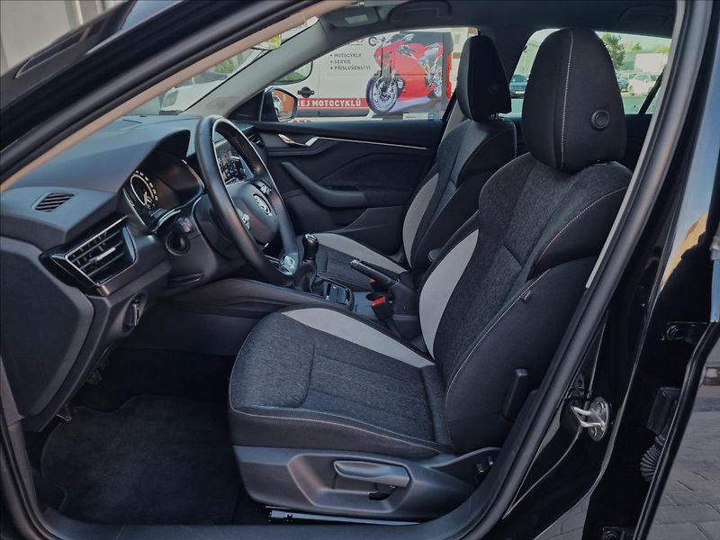 Škoda Scala 1.0TSI 81kW Style,ČR,1.Maj. - fotka 19 z 50