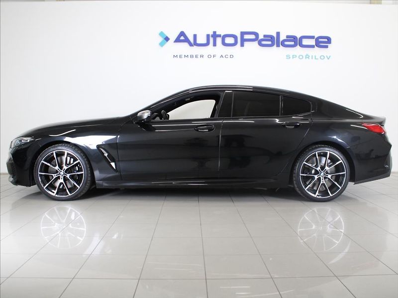 BMW Řada 8 M850I B&O Laser 1.maj.ČR   4,4 - fotka 5 z 41