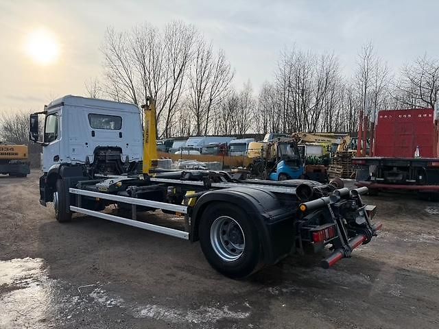 Mercedes-Benz ANTOS 1830 4x2 - fotka 9 z 25