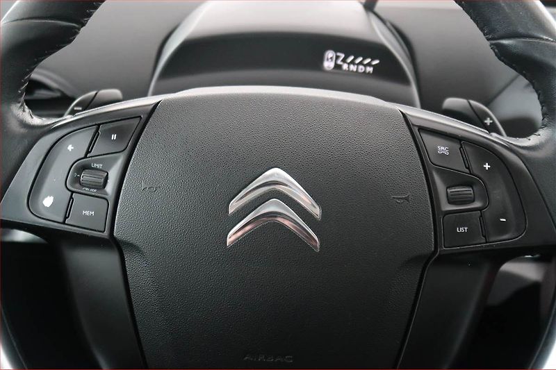 Citroën C4 Picasso (2015) 2.0 HDI, Automat, Navi - fotka 17 z 19