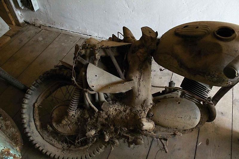 Kouzelný mlýn v Hradčanech otevírá muzejní expozici zapomenutých a ztracených motocyklů a strojů.
