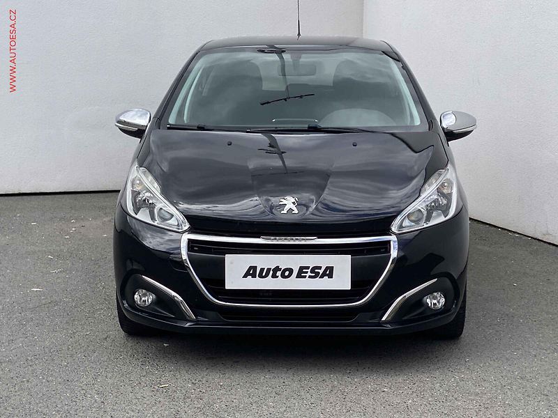 Peugeot 208 (2016) 1.2 PT, Style, park. čidla - fotka 2 z 16
