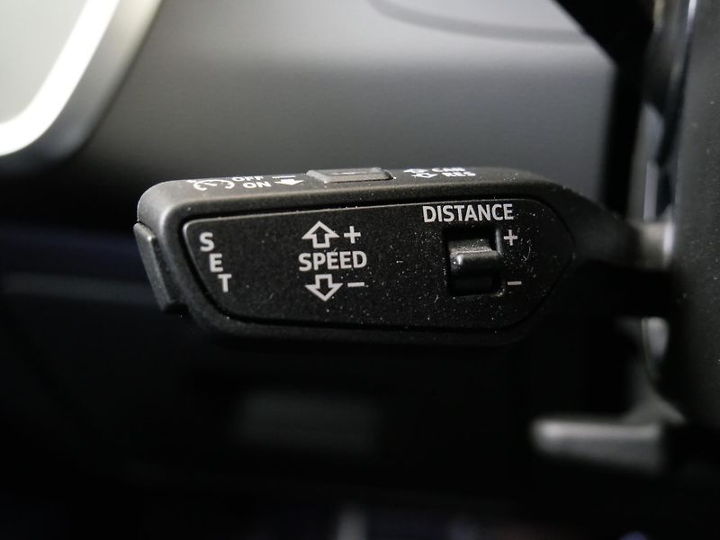 Audi A6 - fotka 17 z 28