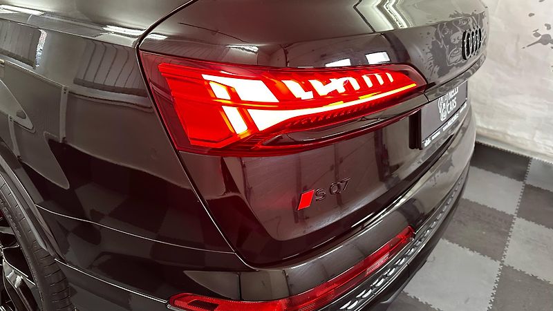 Audi SQ7 ZÁRUKA / MATRIX / 7 MÍST - fotka 8 z 52
