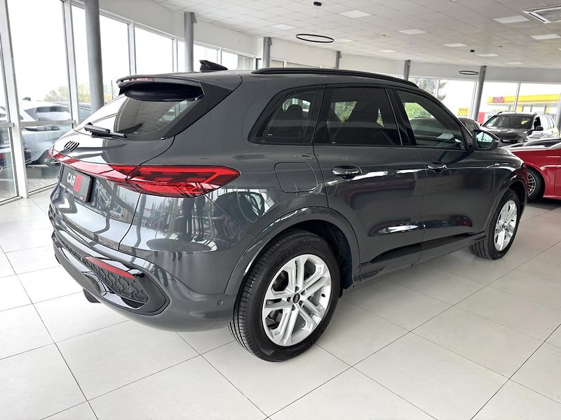 Audi Q5 TDI Quattro*S-LINE*360*SKLADEM - fotka 5 z 45