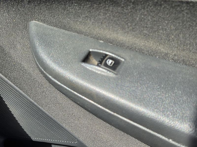 Škoda Fabia (2006) 1.2 HTP 64 Classic MAN5 - fotka 22 z 23