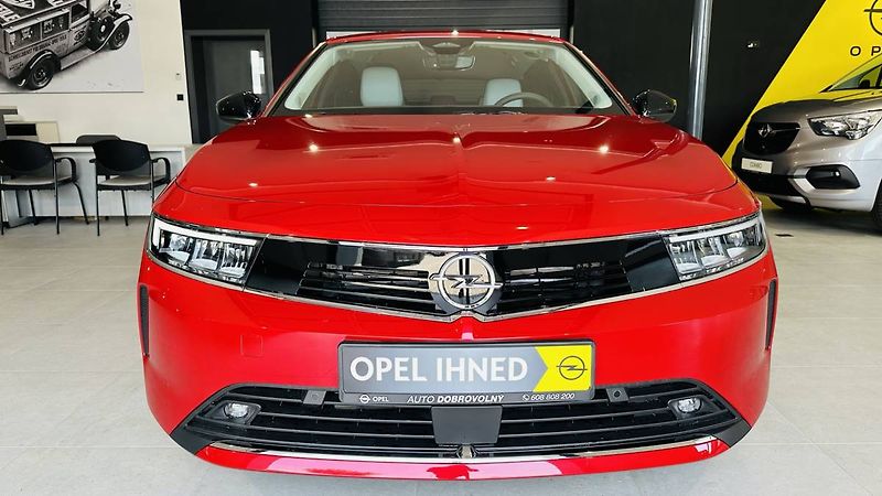 Opel Astra Elegance HB 1.2 TURBO 96kW/130 - fotka 2 z 29