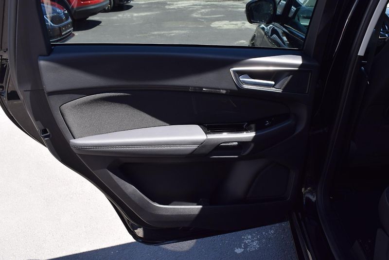 Ford S-MAX (2019) 2.0TDCi 110kw TITANIUM LED KAM - fotka 14 z 50