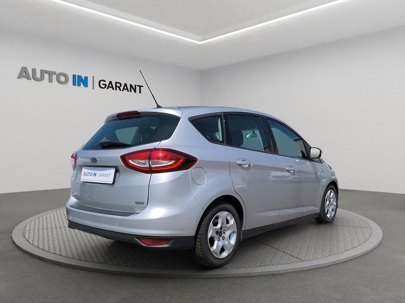 Ford C-MAX (2016) TREND 1.0 74kW, ČR, Serv. knih - fotka 9 z 22