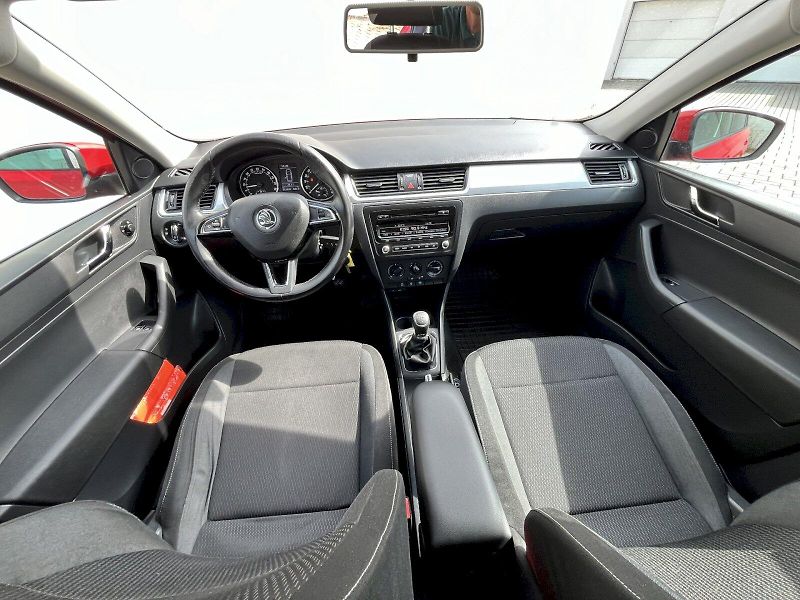 Škoda Rapid (2014) 1,6TDI 66KW AMBITION FRESH - fotka 5 z 22