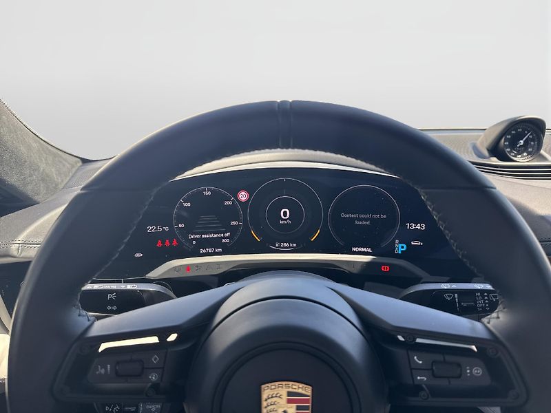 Porsche Taycan GTS - fotka 16 z 27