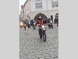 Štědrodenní motorkářská vyjížďka se srazem na Karlově náměstí v Kolíně.