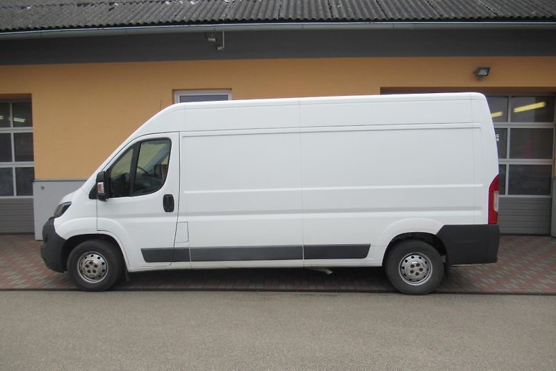 Peugeot Boxer 2.2 HDi KLIMA TAŽNÉ 2.5t - fotka 7 z 21
