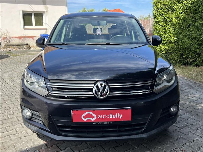 Volkswagen Tiguan 1,4 Tsi trend&Fun - fotka 8 z 28