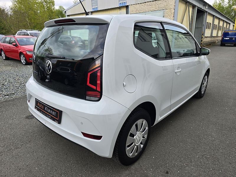 Volkswagen up! CNG KAMERA + DIGIKLIMA ČR - fotka 4 z 28