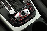 Audi A4 (2012) 3.0 TDI, Automat, Navi - náhled 13