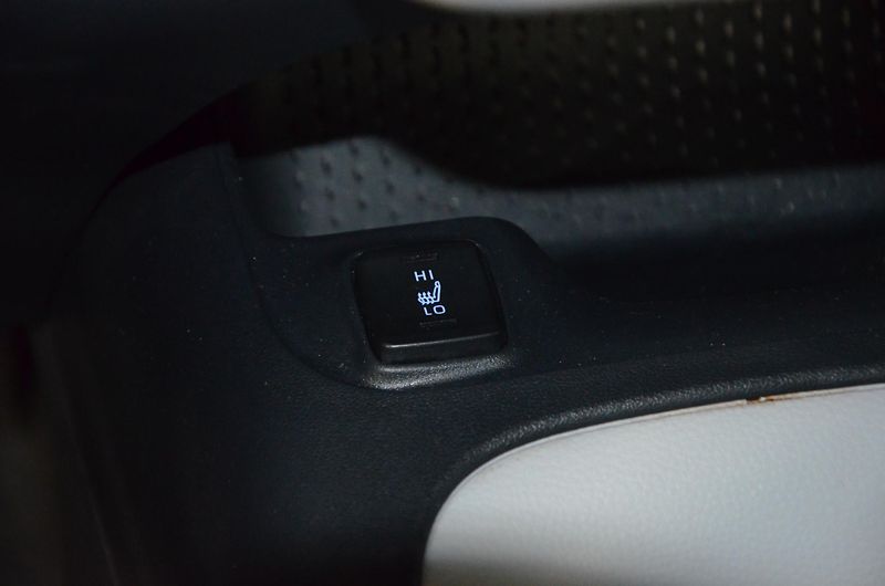Toyota Corolla (2022) 2.0Hybrid Comfort AUT TS - fotka 15 z 20