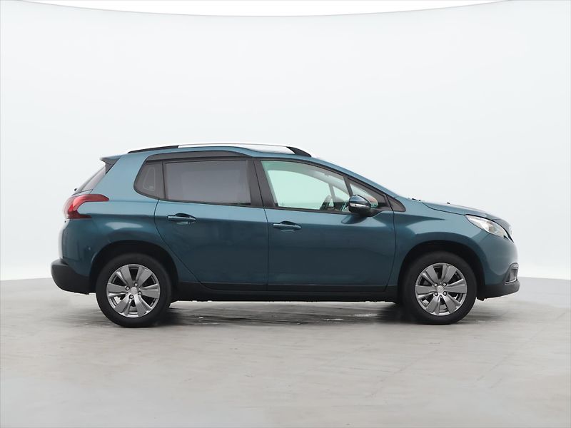 Peugeot 2008 1,2 PT 110k Active Klima CZ - fotka 8 z 28