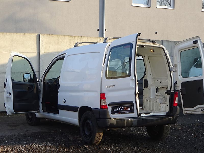 Peugeot Partner 'Ranch' 1,4 i 55kW BEZ KOROZE - fotka 27 z 29