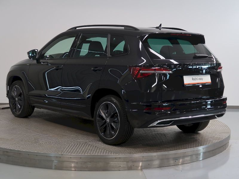 Škoda Karoq (2026) SPORTLINE 1.5TSI 110KW DSG TAŽ - fotka 7 z 42