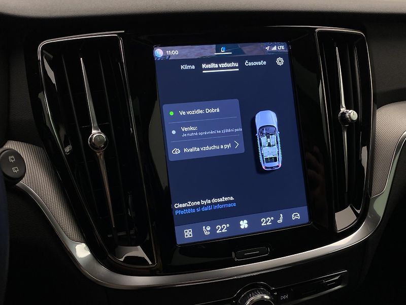 Volvo V60 B4 DARK PLUS AUT  - fotka 43 z 59