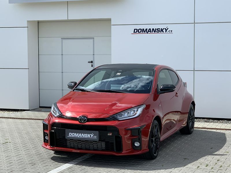 Toyota GR Yaris GR DYNAMIC 4WD 1.6 TURBO 192kW - fotka 1 z 42