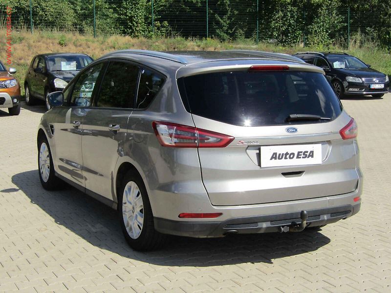 Ford S-MAX (2016) 2.0TDCI, 2.maj,ČR, Klima - fotka 6 z 21