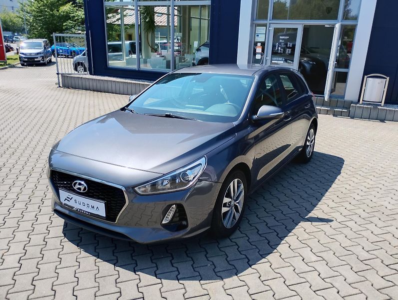Hyundai i30 1.0 T-GDI - fotka 3 z 22