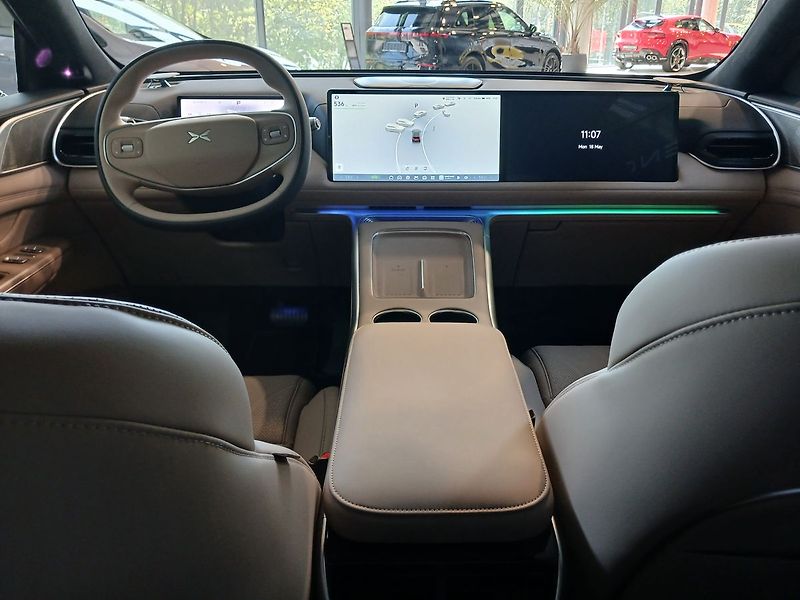 Xpeng G9 (2026) AWD Performance - 575 HP !!! - fotka 15 z 21