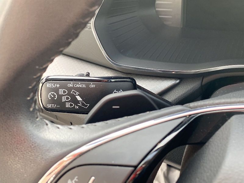 Škoda Octavia (2023) Combi 2.0 TDI DSG Ambition - fotka 21 z 31