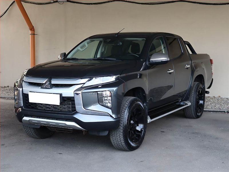 Mitsubishi L200 (2022) 2.2 DI-D - fotka 2 z 18