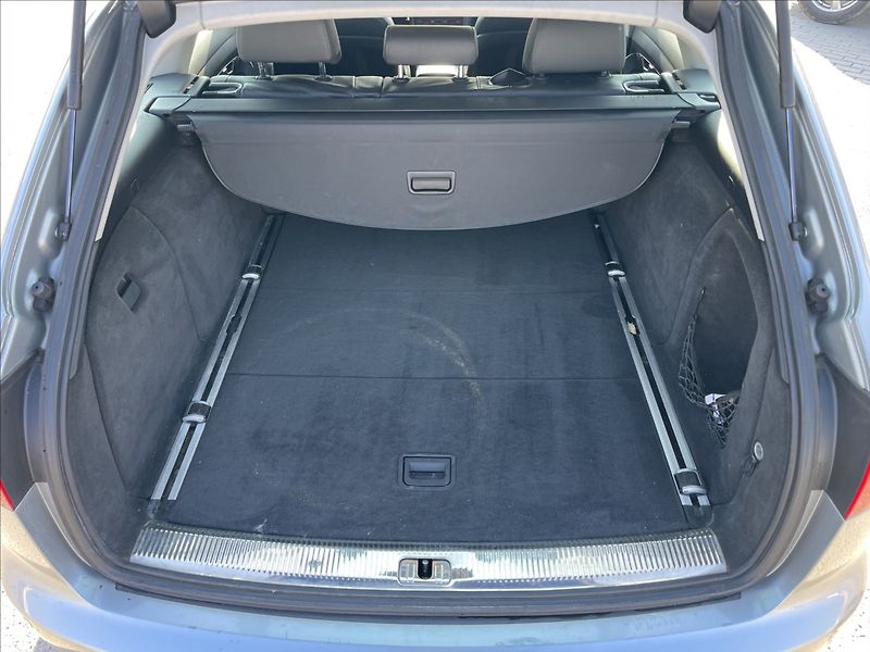 Audi A6 2,0 TDi 103kw Avant Xenon Kůže - fotka 9 z 33