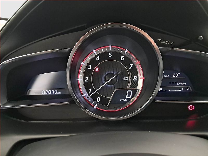 Mazda CX-3 (2015) 2.0 Skyactiv-G, 4X4 - fotka 11 z 19
