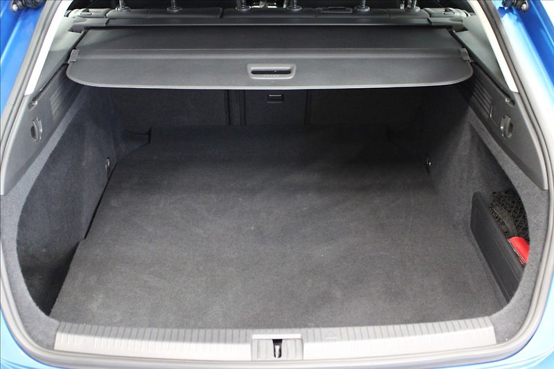 Volkswagen Arteon 2,0 TDI DSG ELEGANCE 1.MAJ. CZ - fotka 5 z 35
