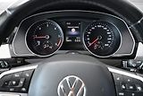 Volkswagen Passat (2023) 2.0 LED DSG ACC Kamera Tažné T - náhled 28